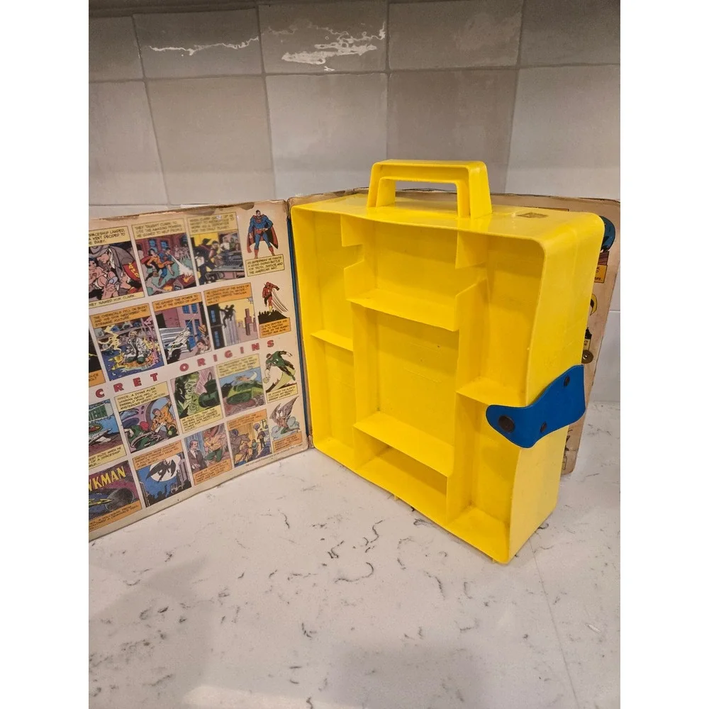 Vintage Kenner Super Powers Collection Vol 1 Action Figure Carrying Case DC 1984